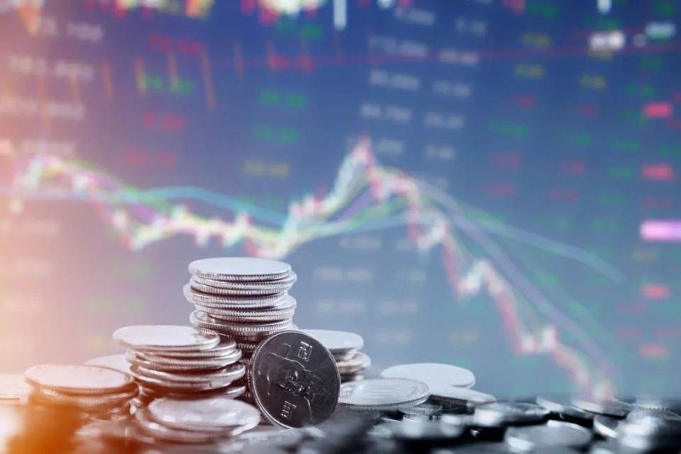 興證全球業(yè)績(jī)滑坡的背后 主動(dòng)權(quán)益類基金三年虧損數(shù)百億元的深度剖析